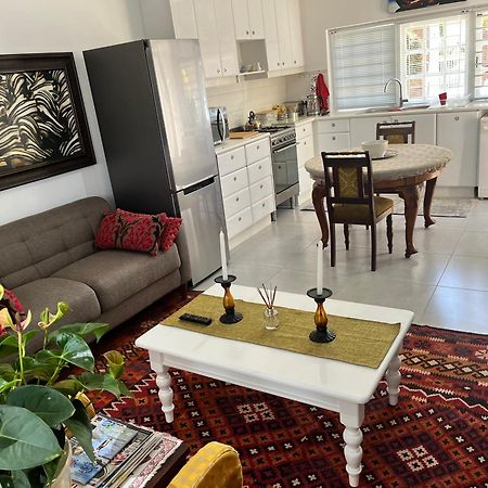 Somerset West Garden Apartments 2 外观 照片